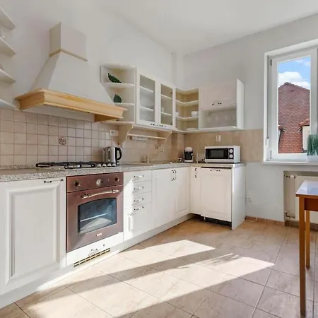 Exclusive In Centre Apartment Bratislava